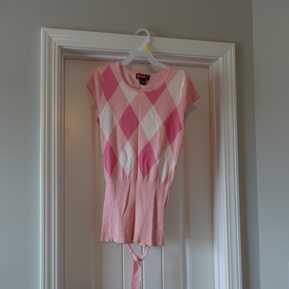 Say What small pink shortsleeve light sweater